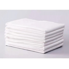 白色枕套